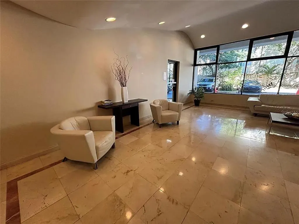Golden Palm Residence Guaynabo بورتوريكو